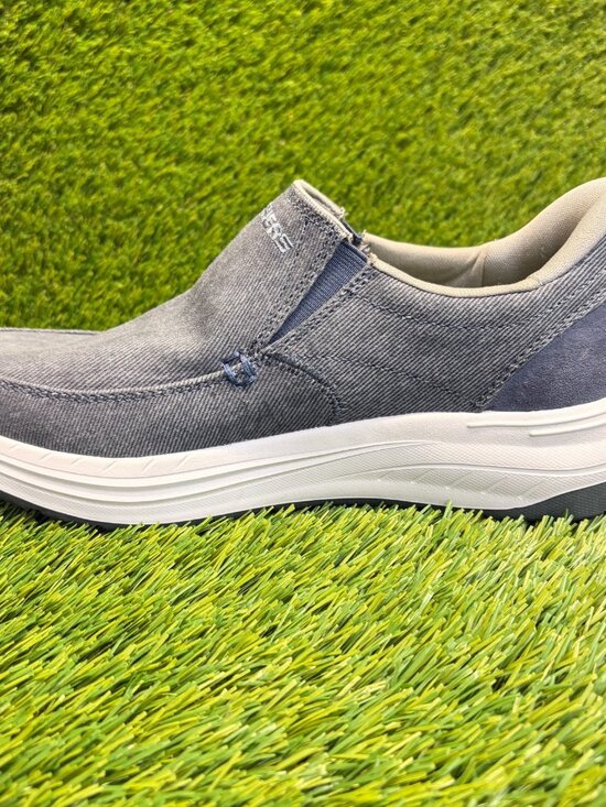 Skechers Decklan Gulliver Mens Size 8 Gray White Casual Classic Slip On Shoes main image 10